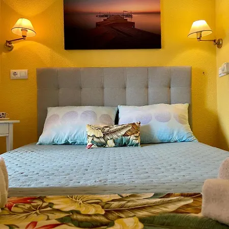 Apartmán Cosy, Seaview Apartment, Close To And Bars -edificio Rhin *